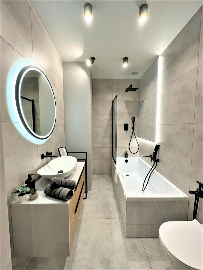 Luxury 100M2 Loft Design-Apartment At Wawel + Netflix Krakau Exterior foto