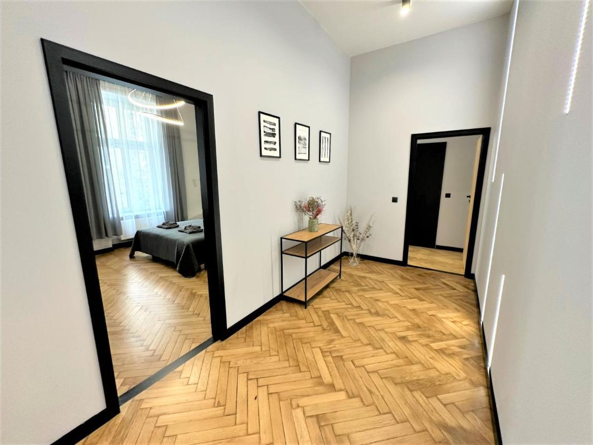 Luxury 100M2 Loft Design-Apartment At Wawel + Netflix Krakau Exterior foto
